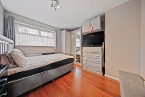 Photo 25- click for photo gallery